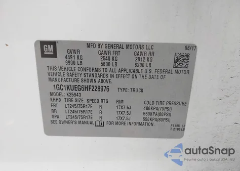 2017 Chevrolet Silverado 2500Hd Wt z USA, uszkodzony, nr VIN 1GC1KUEG6HF228976